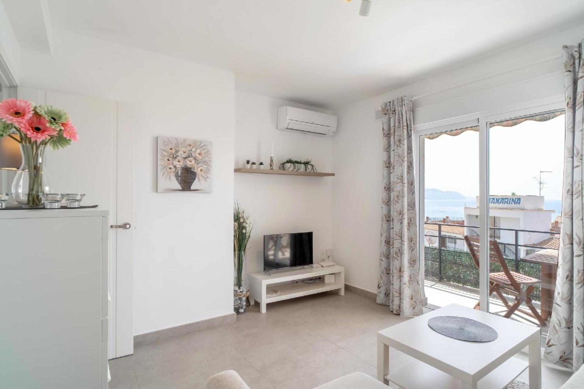 Apartment Fuer 4 Personen Ca 60 Qm In Nerja, Andalusien Costa Del Sol *